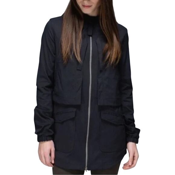 Lululemon Yogi Anorak Jacket Full Zip Hooded Sporty Black Activewear Size 4 - Picture 3 of 16